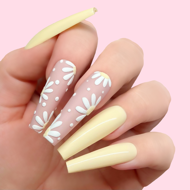 Kiara Sky Nail Lacquer - White Peach